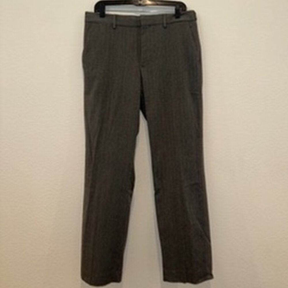 Express Producer Straight Leg Dress Pants (Men’s 32x32, Charcoal Pinstripe)